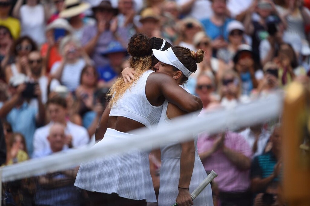Wimbledon: Απίστευτη Χάλεπ, «διέλυσε» τη Σερένα Γουίλιαμς (photos+videos)