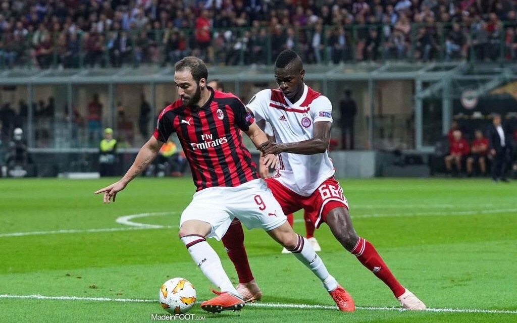 Ολυμπιακός: Σενάριο για Άρσεναλ και Σισέ (photos&vid)