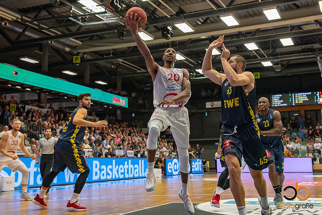 Στη Ζενίτ ο Χόλινς (photos+video)