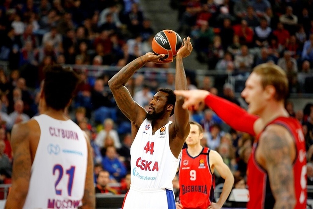 Πήρε Χάντερ η Μακάμπι (photos+video)