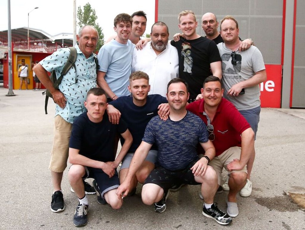 Ολυμπιακός – Νότιγχαμ: Τίμησαν τους νεκρούς της Θύρας 7 οι Άγγλοι (photos)