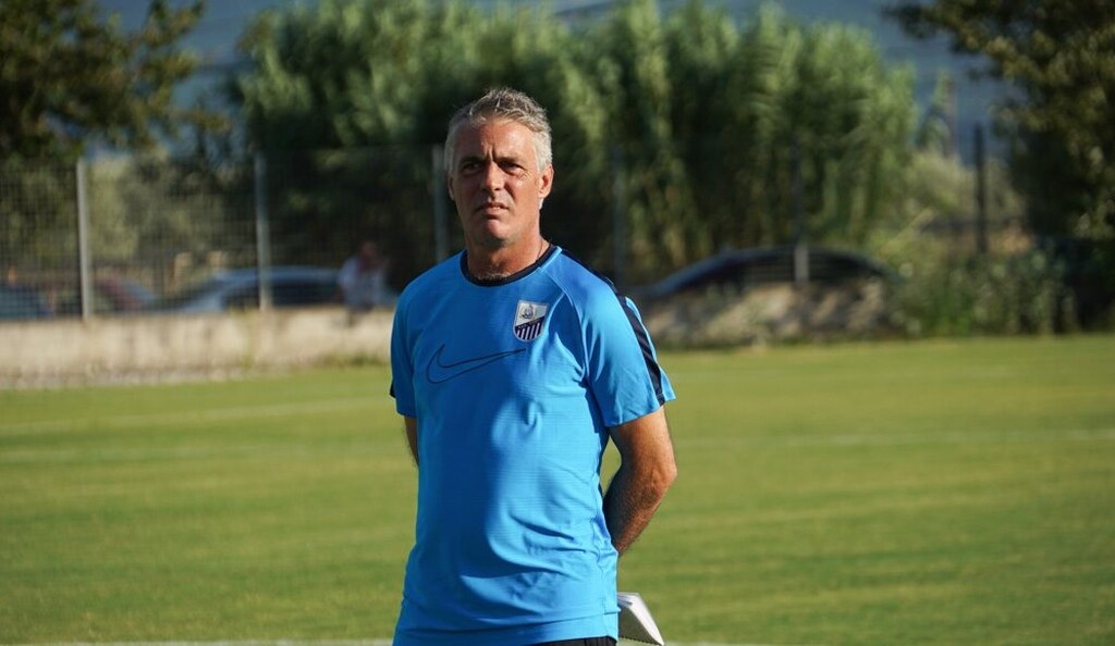 Η ΠΑΕ Λαμία έχει κάνει ήδη τις κινήσεις της και βρίσκεται κοντά σε συμφωνία με αμυντικό που ετοιμάζεται να επιστρέψει στην Ελλάδα με τις ευλογίες του Έλληνα τεχνικού.