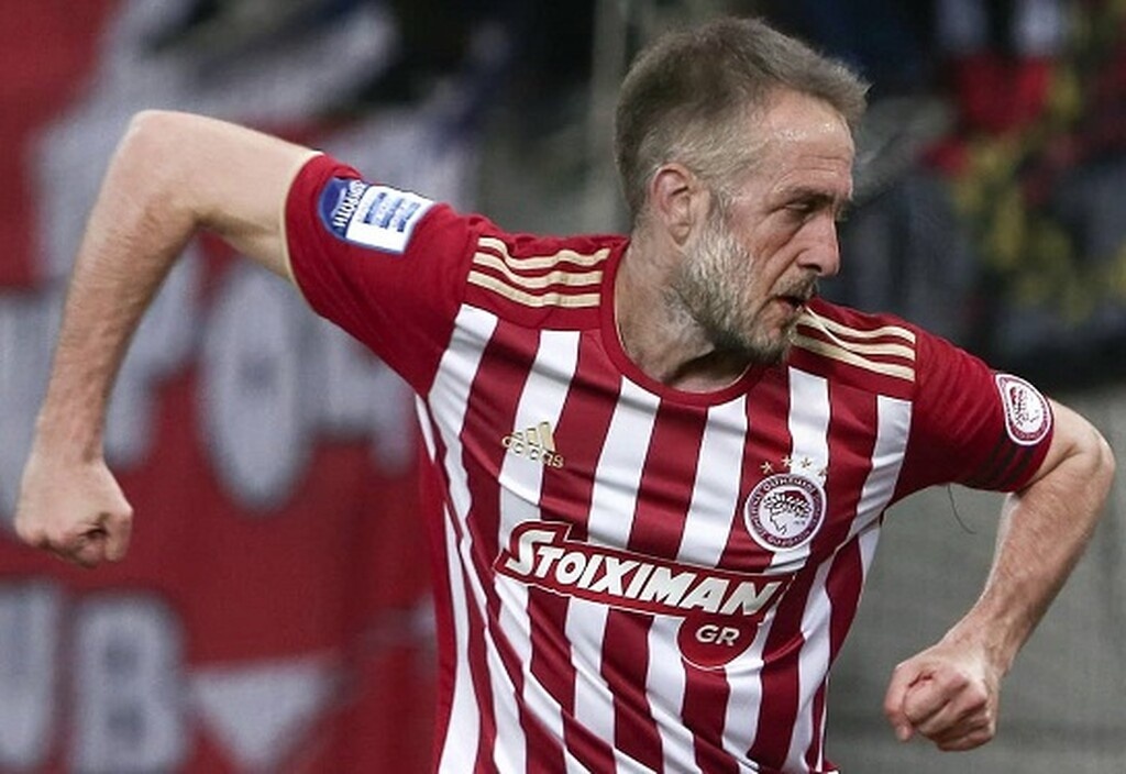 Δεκάρι: Κώστας Φορτούνης