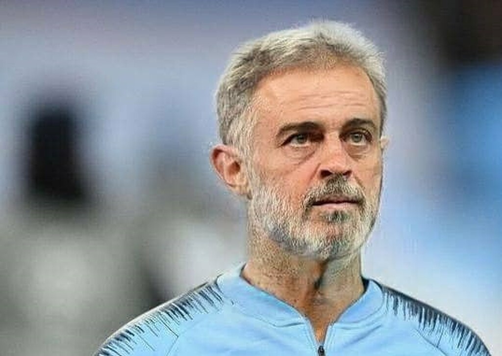 Κεντρικός μέσος:Μπερνάρντο Σίλβα