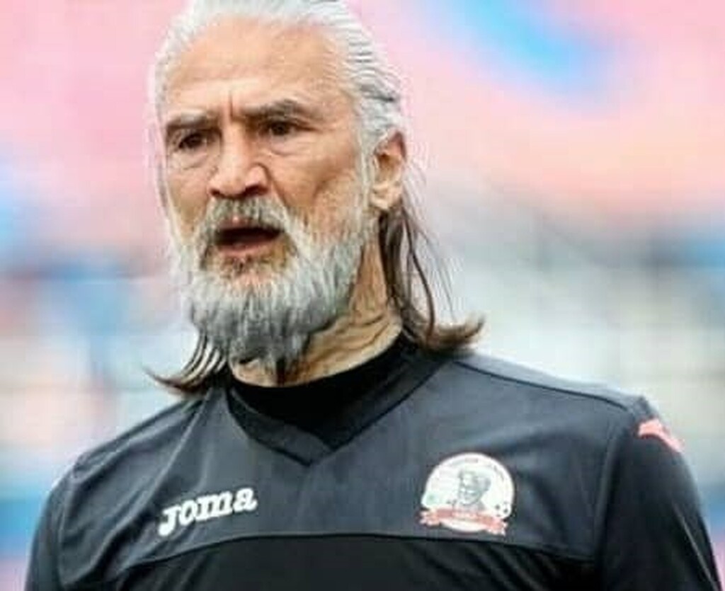 Κεντρικός αμυντικός: Χρήστος Λισγάρας