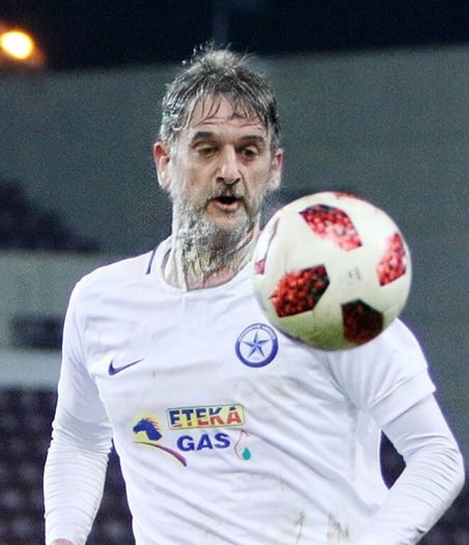 Κεντρικός αμυντικός: Σπύρος Ρισβάνης