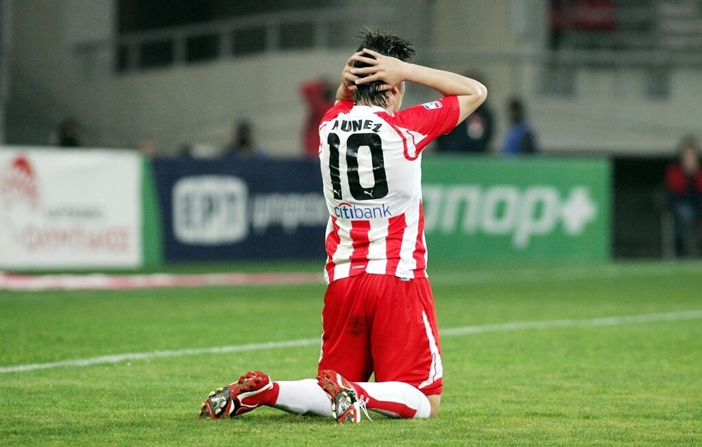 Ο λόγος για τον Λιονέλ Νούνιες, ο οποίος συνελήφθη με κατηγορίες περί απάτης, για αγοραπωλησία αυτοκινήτου