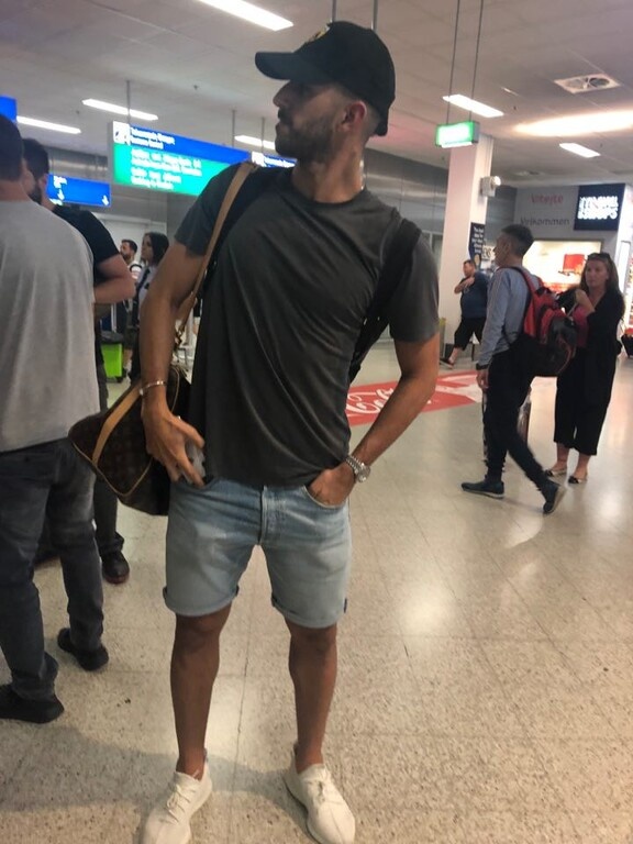 ΑΕΚ: Ήρθε ο Νέλσον Ολιβέιρα, το Σάββατο οι υπογραφές (photos)