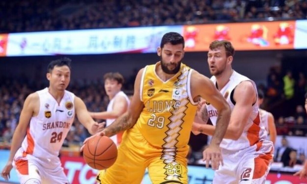 Στέλνουν Μπουρούση στην Γκραν Κανάρια