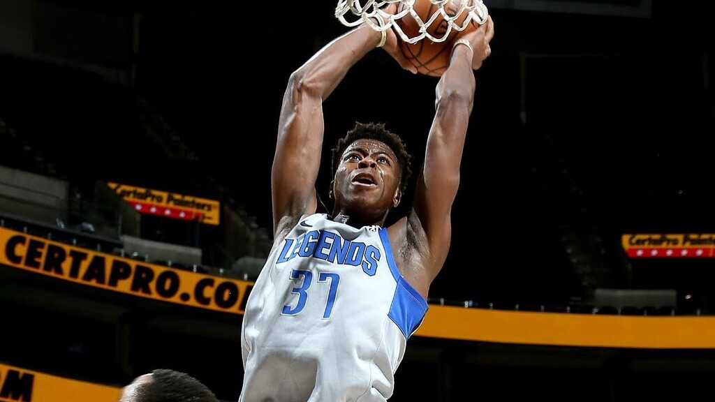 Στους πρωταθλητές του NBA ο Κώστας Αντετοκούνμπο! (photos+videos)