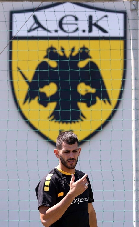 Η πρώτη προπόνηση του Νέλσον Ολιβέιρα με την ΑΕΚ στα Σπάτα (photos)