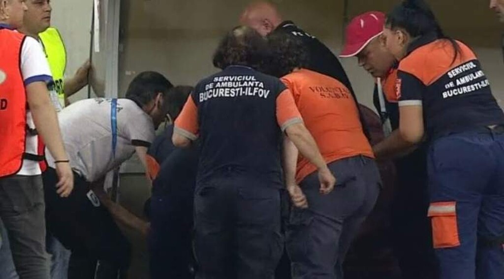 Σοκ στη Ντιναμό Βουκουρεστίου! Κατέρρευσε ο προπονητής την ώρα του αγώνα (video)