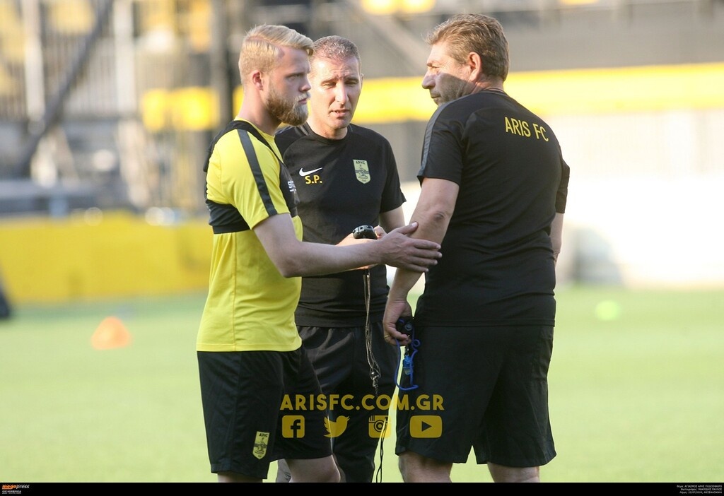 Άρης: Προπόνηση και αγιασμός στο «Κλ. Βικελίδης» (photos)