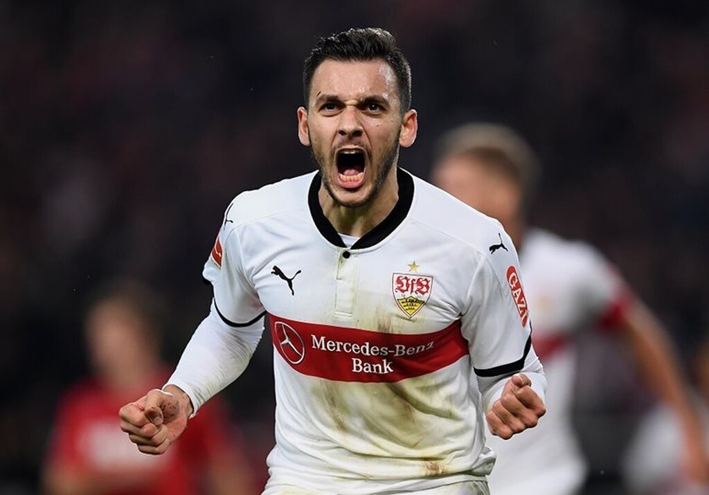 … ο Τάσος Δώνης έχει αναγκάσει με τις εμφανίσεις του στην Bundesliga με τη Στουτγκάρδη, αρκετές ομάδες να ασχοληθούν με την περίπτωσή του.