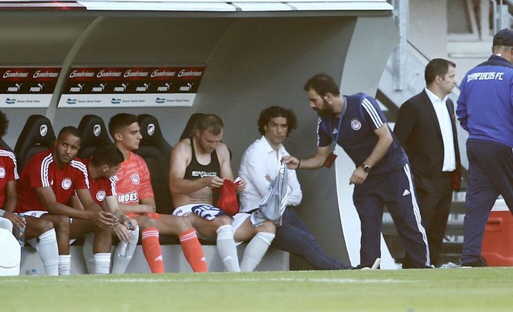 Βικτόρια Πλζεν – Ολυμπιακός: «Πλήγμα» με Αβραάμ Παπαδόπουλου (photos)