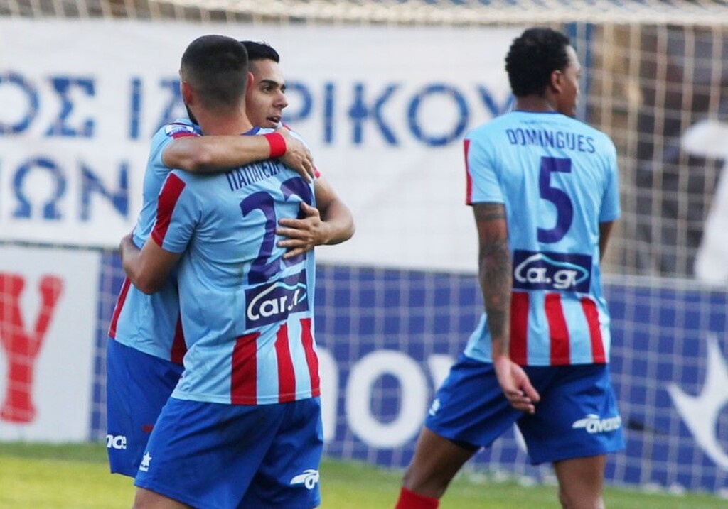 Οι Νεοσμυρνιοί σε κάθε μεταγραφική περίοδο παρακολουθούν αρκετούς ποδοσφαιριστές, οι οποίοι σε λίγα χρόνια θα μπορούν να αποφέρουν χρήματα στο «πονεμένο» ταμείο της ομάδας.