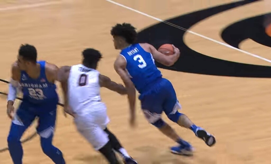 O Ελάιζα Μπράιαντ ο αντι-Ρολ στην Μακάμπι! (photos+videos)