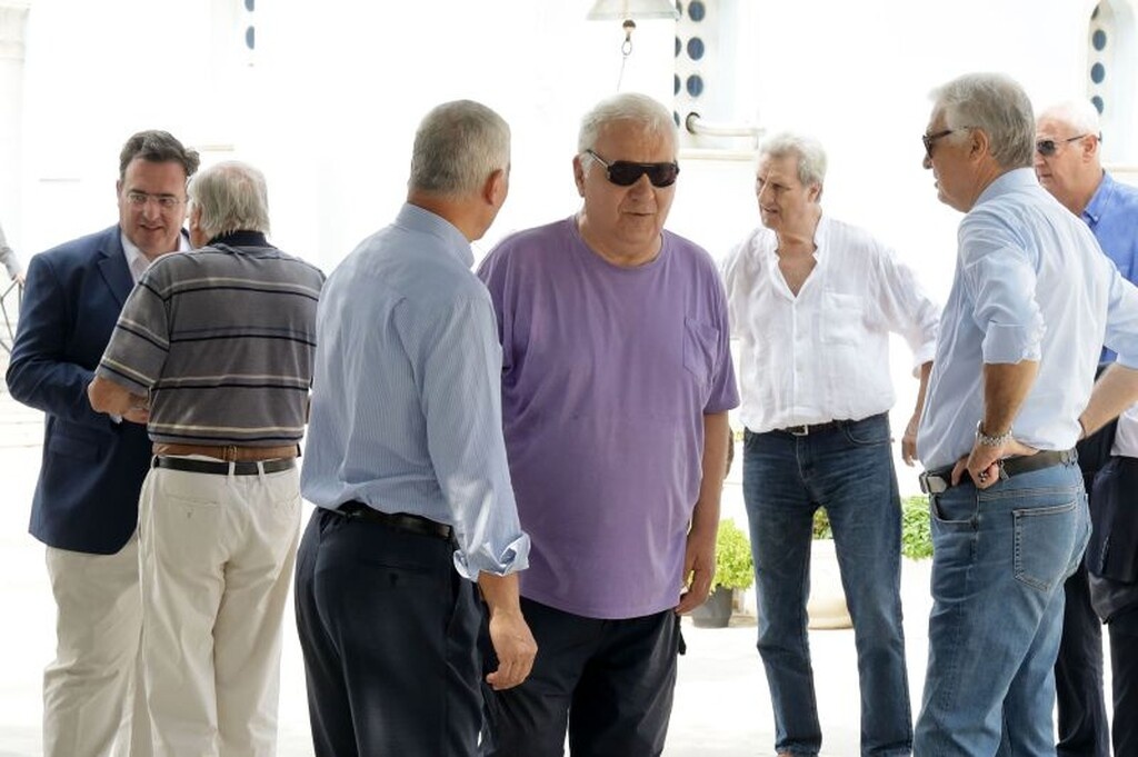 Το τελευταίο αντίο στον Νίκο Μήλα (photos)