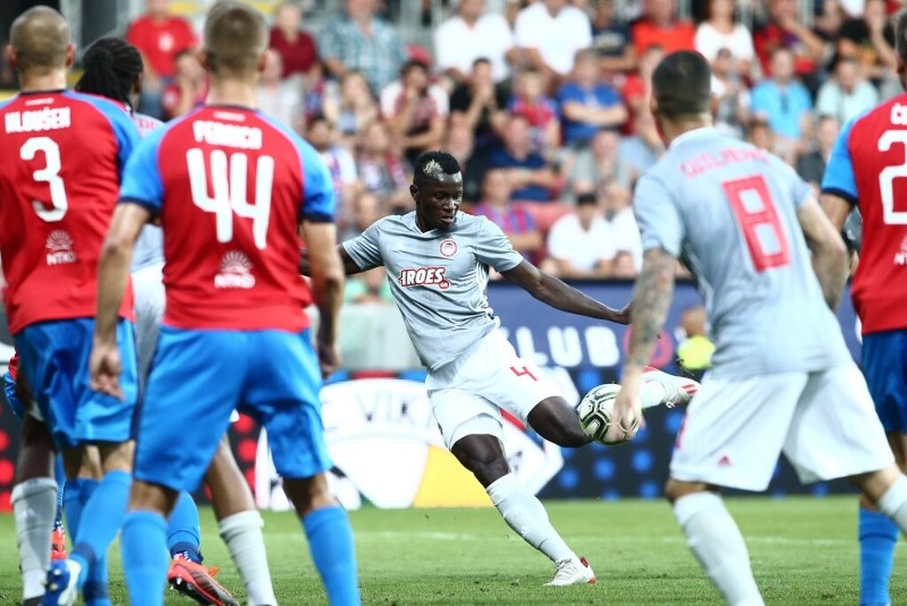 Συγκεκριμένα, ψηλά στη λίστα των Πειραιωτών βρίσκονται δυο ονόματα που προέρχονται από τη γαλλική αγορά.