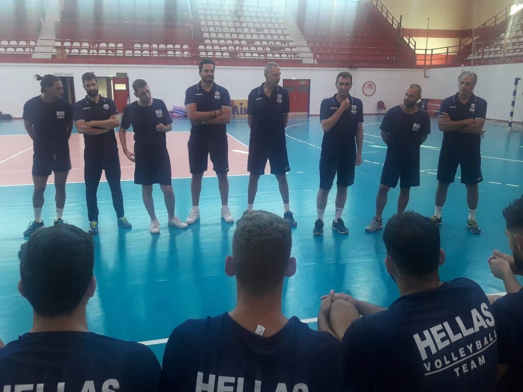 Ανδρεόπουλος: «Να ανέβει επίπεδο το ελληνικό βόλεϊ» (photos)
