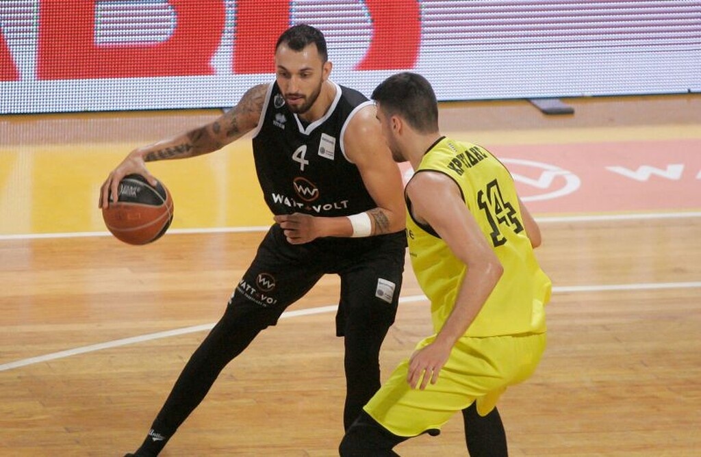 Αυτός θα αντικαταστήσει τον Σάκοτα στην ΑΕΚ