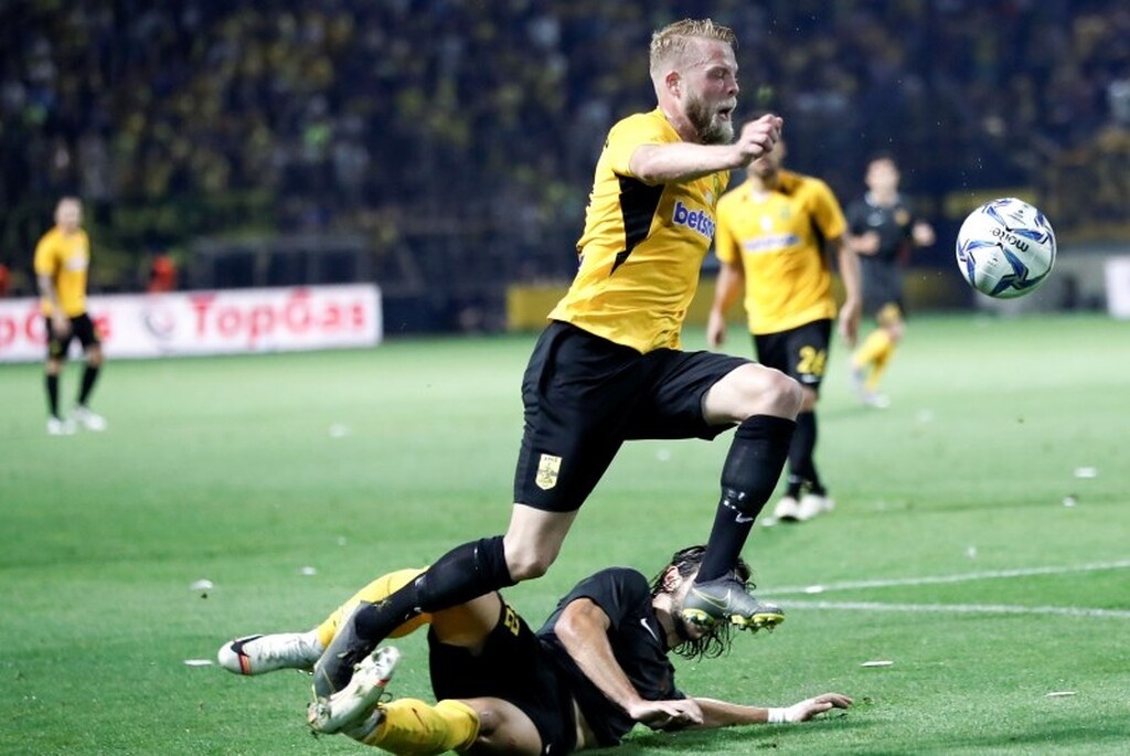 Αποθέωσε τον κόσμο του Άρη ο Σούντγκρεν (photos)