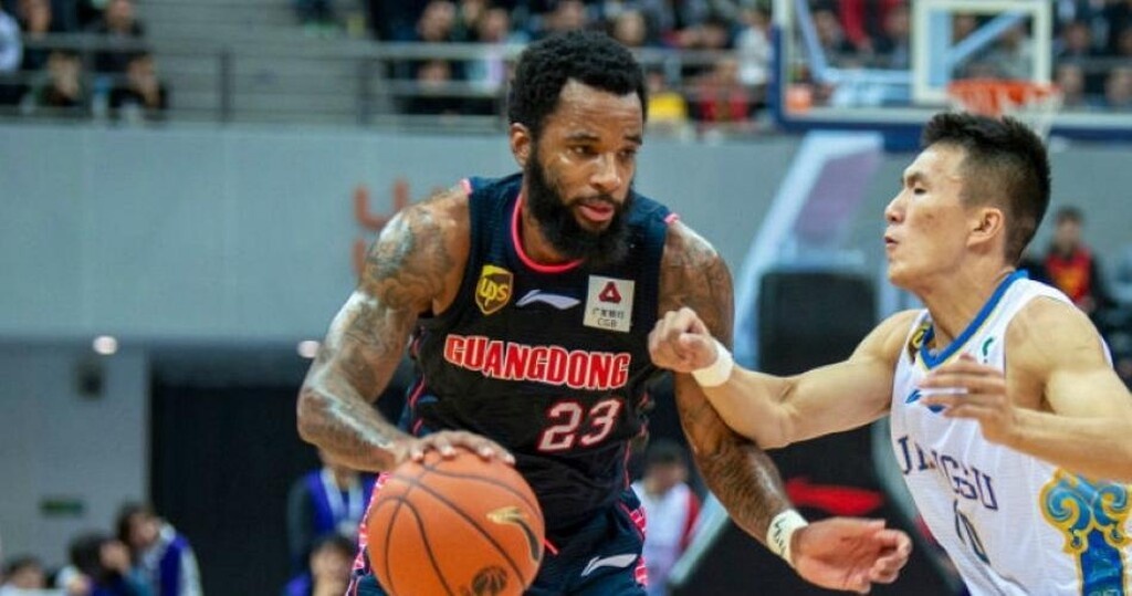 Έτοιμη για νέα «βόμβα» η Βίρτους! (photos+video)