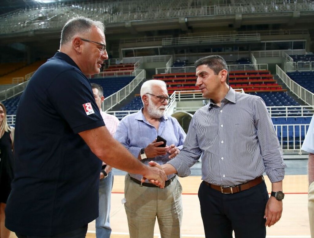 Στην προπόνηση της Εθνικής ο Αυγενάκης (photos)