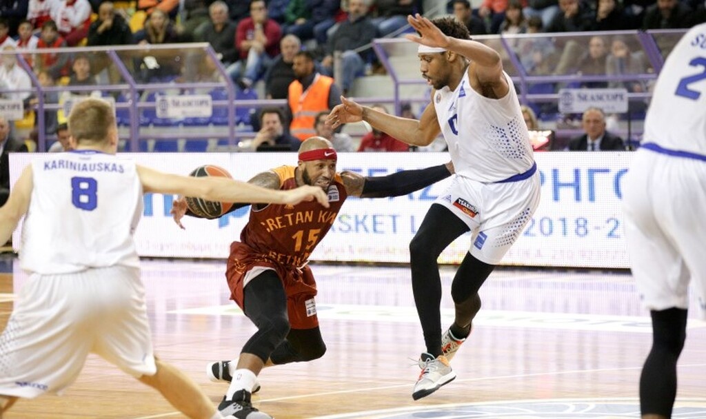 Ανακοίνωσε Μπαρτ ο Ιωνικός (video+photos)