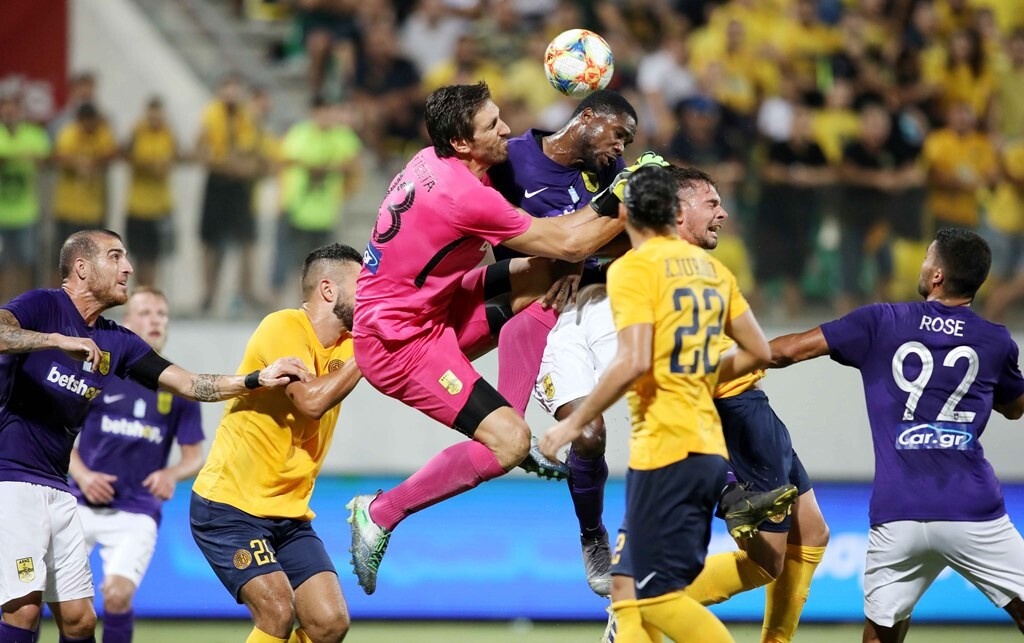 ΑΕ Λεμεσού-Άρης 0-1: Πρόκριση και με τη… βούλα (photos)
