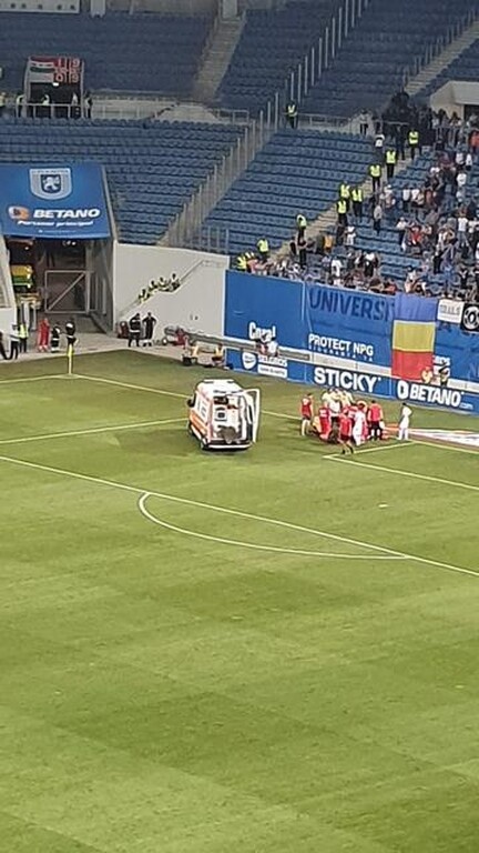 Χαμός στο Κραϊόβα – Χόνβεντ! Έπεσε αναίσθητος ο διαιτητής!