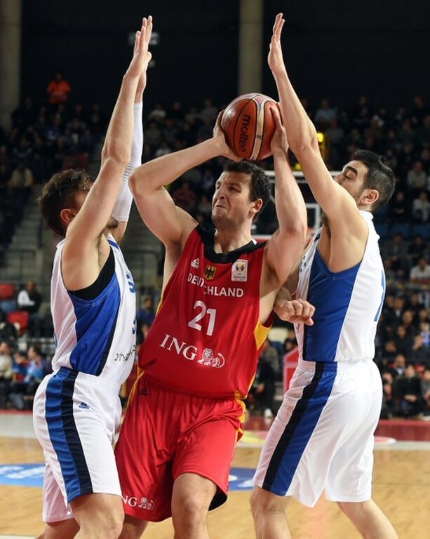 Ανακοίνωσε Τσίπσερ η Μπάγερν (video+photos)