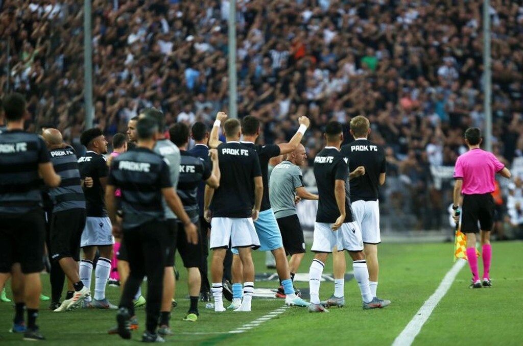 ΠΑΟΚ-Άγιαξ 2-1: Τα γκολ της ανατροπής από Άκπομ και Μάτος (videos+photos)