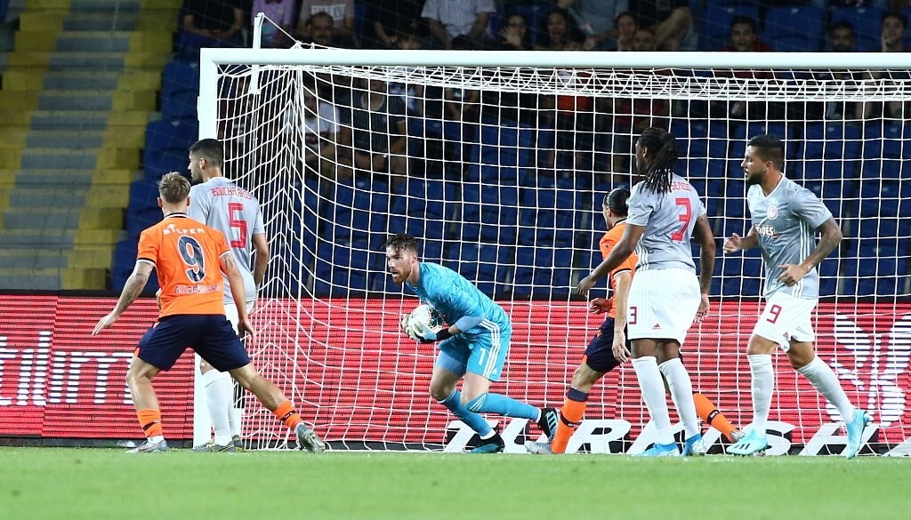 Μπασάκσεχιρ-Ολυμπιακός 0-1: «Διπλό» πρόκρισης με τεράστιο Σα! (photos)