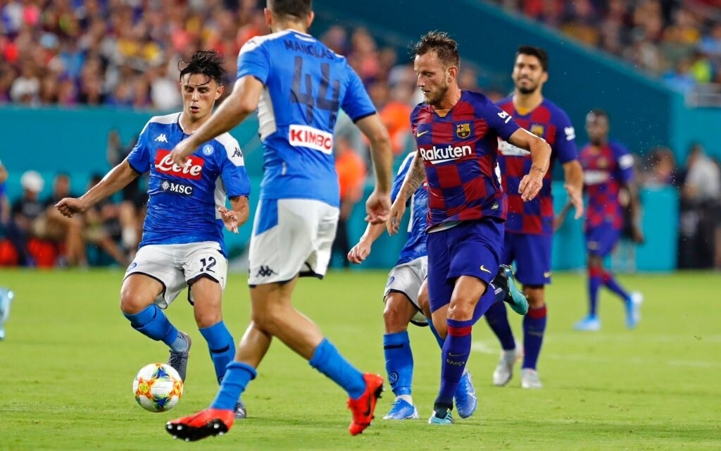 Μπαρτσελόνα-Νάπολι 2-1: Βασικός ο Μανωλάς, νίκη για τη Μπάρτσα (video+photos)