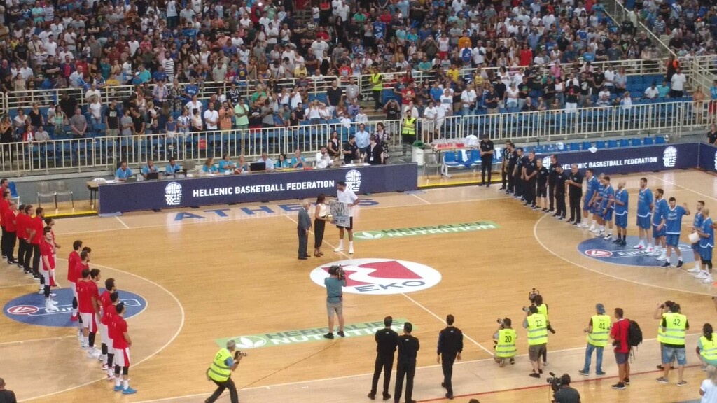 Βραβεύτηκε και αποθεώθηκε η Μάλτση (photos+videos)