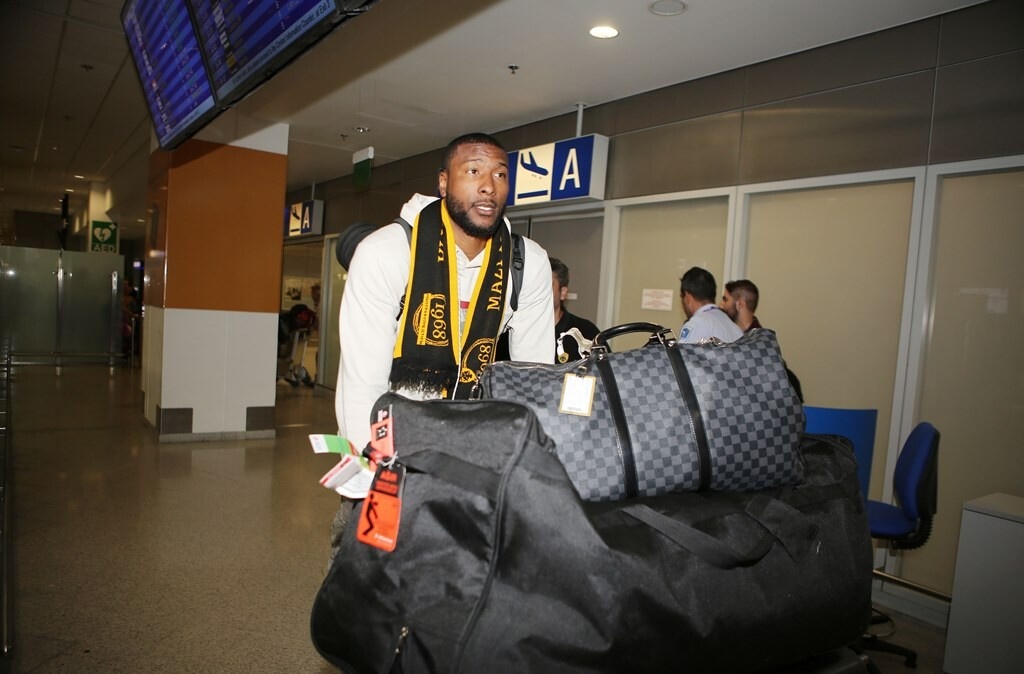 ΑΕΚ: Έφτασε στην Αθήνα ο Σλότερ (photos)