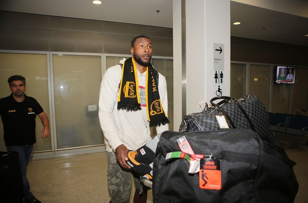 ΑΕΚ: Έφτασε στην Αθήνα ο Σλότερ (photos)