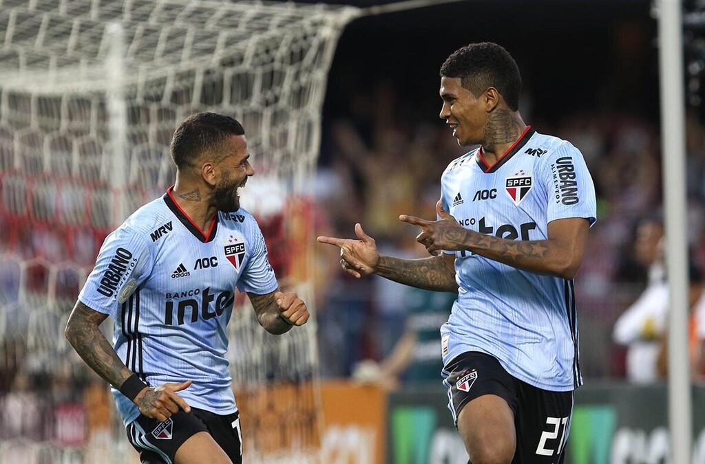 Σάο Πάολο: Ντεμπούτο με γκολ νίκης ο Ντάνι Άλβες (photos+video)