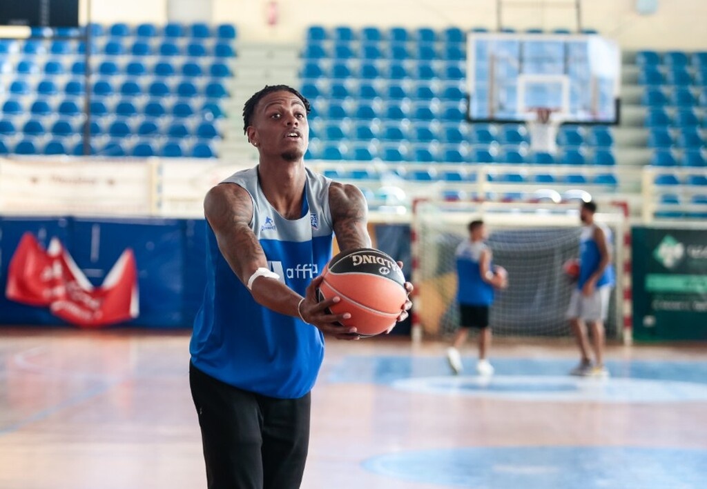 Ιωνικός Νικαίας: Έπιασαν δουλειά για την Basket League (photos)