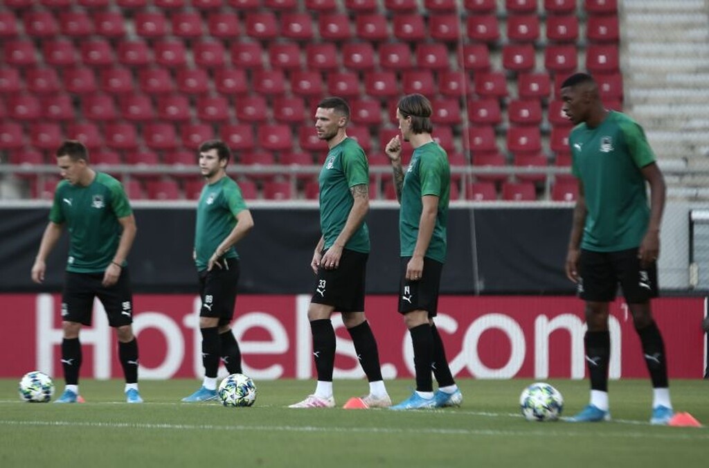 Ολυμπιακός – Κράσνονταρ: Ο Μπεργκ ξανά με πράσινα στο «Γ. Καραϊσκάκης» (photos)