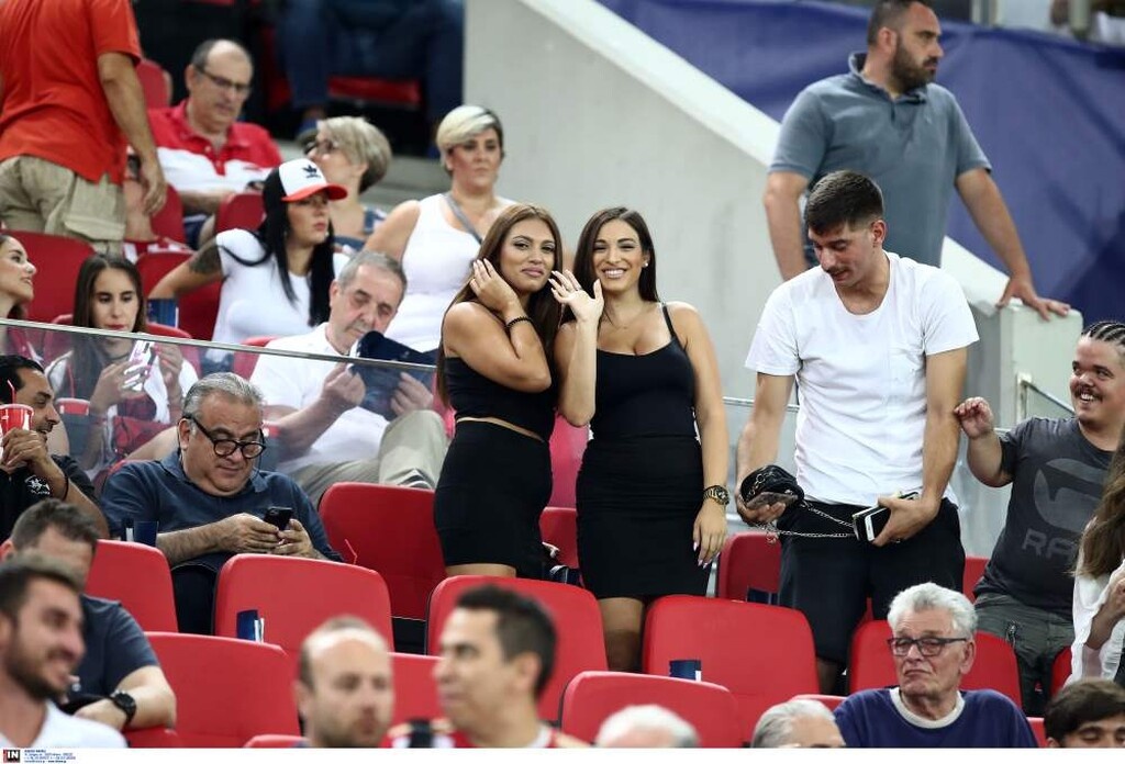 Ολυμπιακός-Κράσνονταρ: «Καυτές» παρουσίες στο «Γ. Καραϊσκάκης» (photos)