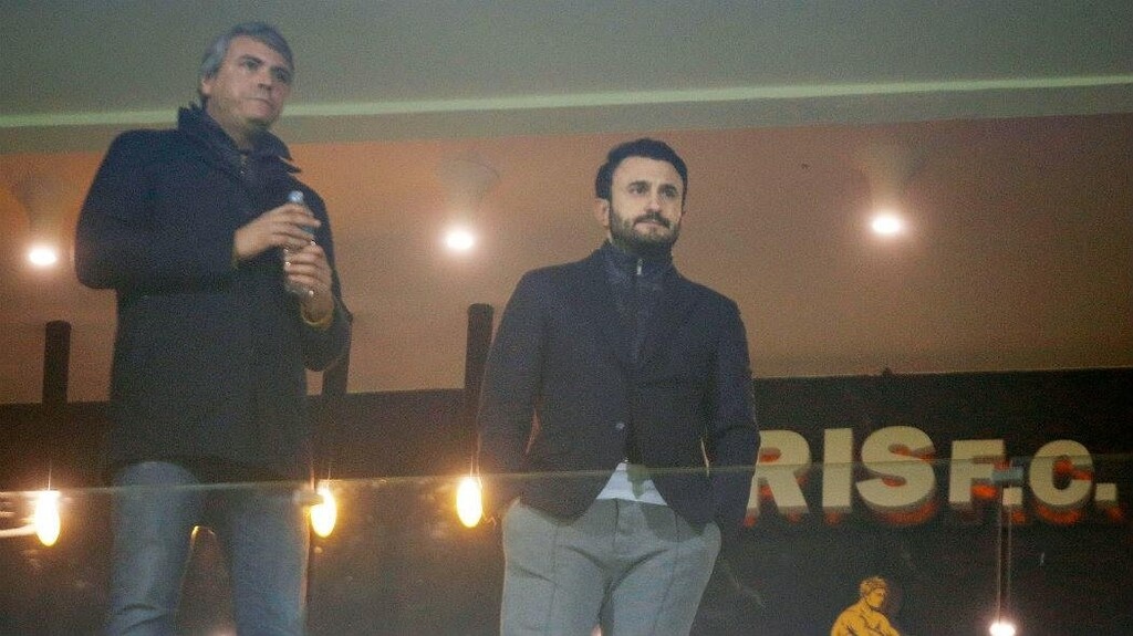Ο Θοδωρής Καρυπίδης έχει κάποιες λύσεις στο μυαλό του, ωστόσο, μια από αυτές ξεχωρίζει.