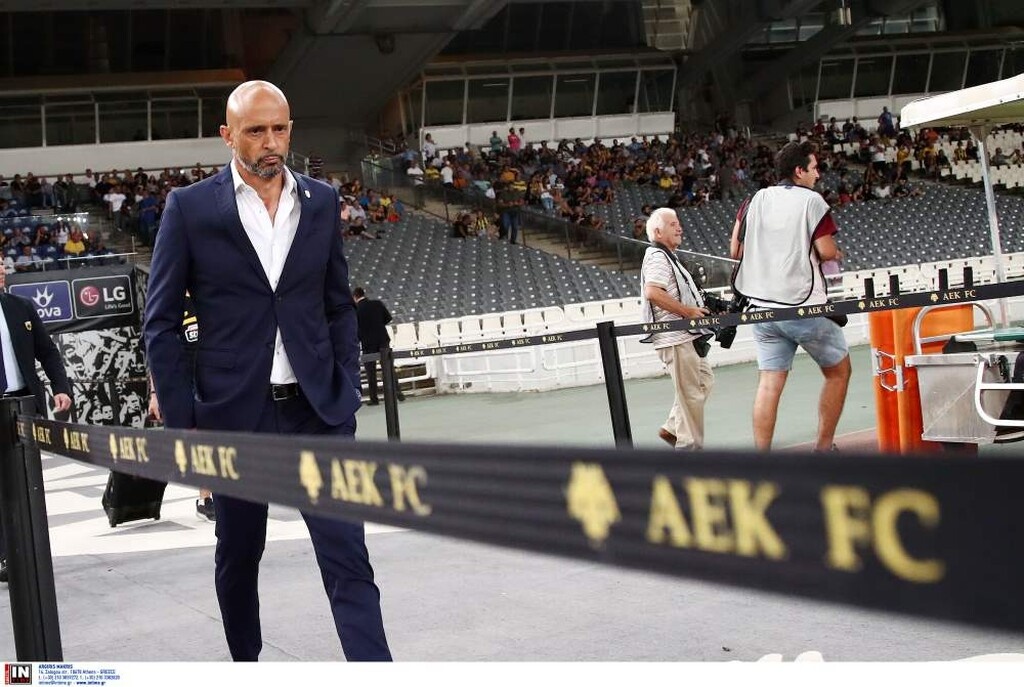 ΑΕΚ-Ξάνθη: Εντυπωσιακό κορεό και αποδοκιμασίες για Καρντόσο στο ΟΑΚΑ (photos)