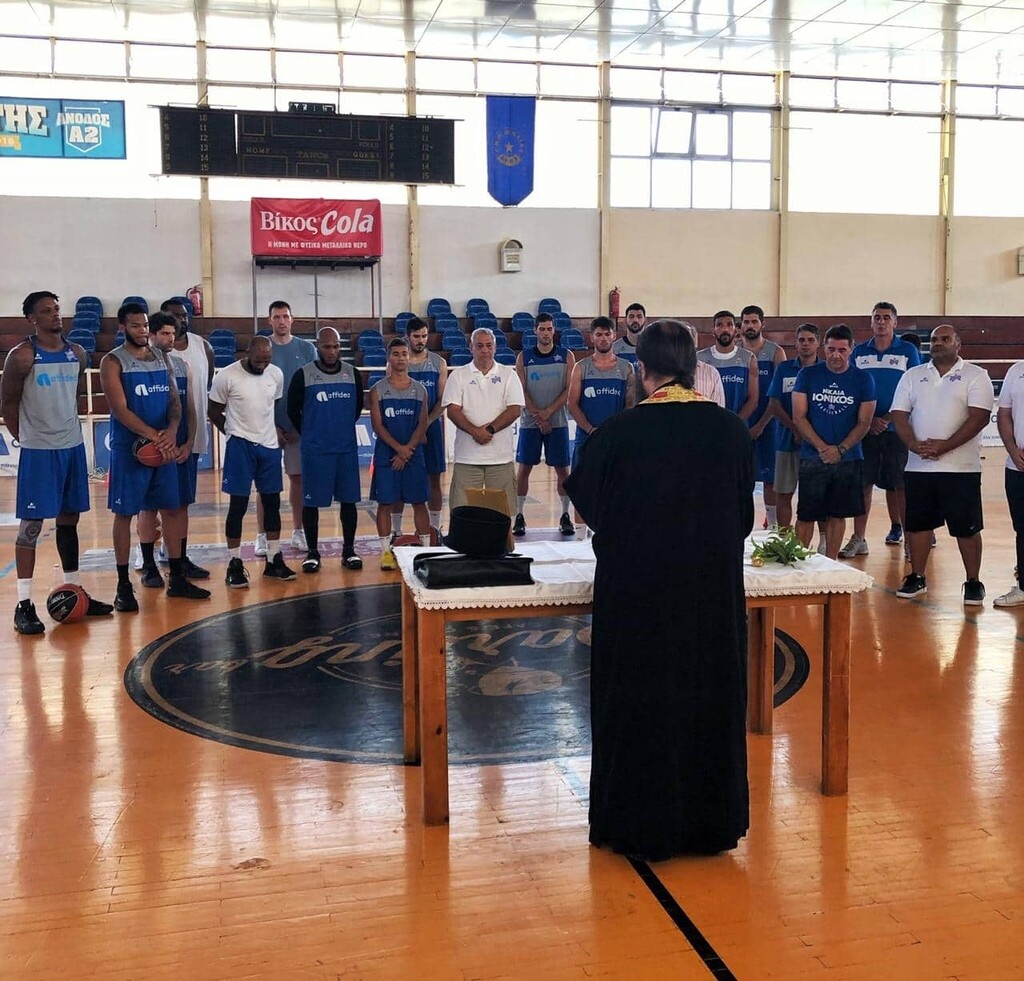 Ιωνικός: Αγιασμός ενόψει Basket League (photos)
