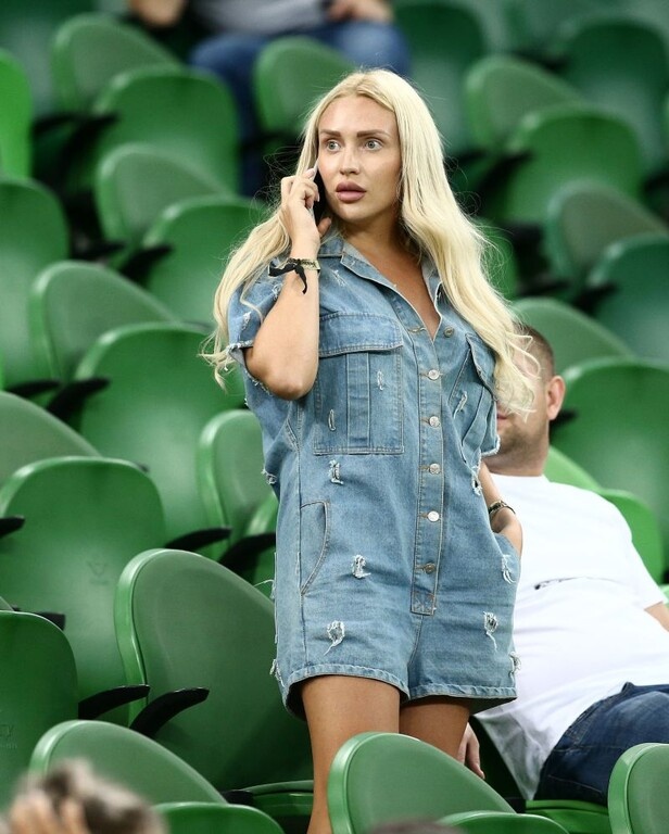 Κράσνονταρ – Ολυμπιακός: Οι «καυτές» Ρωσίδες που… πλήγωσε ο Ελ Αραμπί (photos)