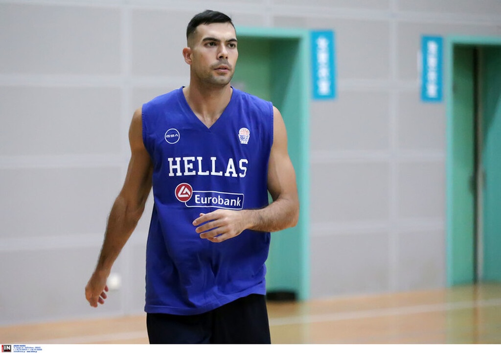 Eθνική Ανδρών: Προπονήθηκε με την ομάδα ο Σλούκας (photos)