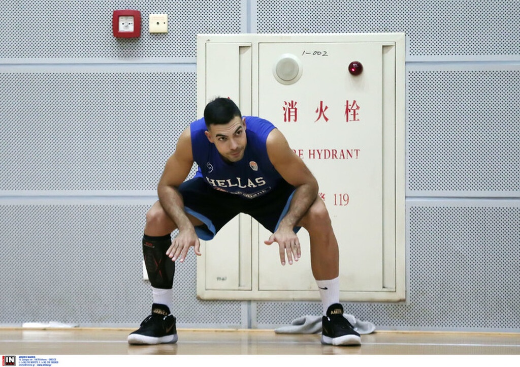 Eθνική Ανδρών: Προπονήθηκε με την ομάδα ο Σλούκας (photos)