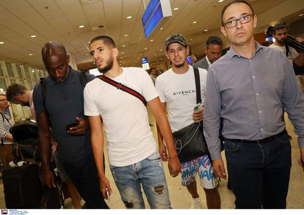 Ολυμπιακός: Στην Ελλάδα ο Μπενζιά (photos)