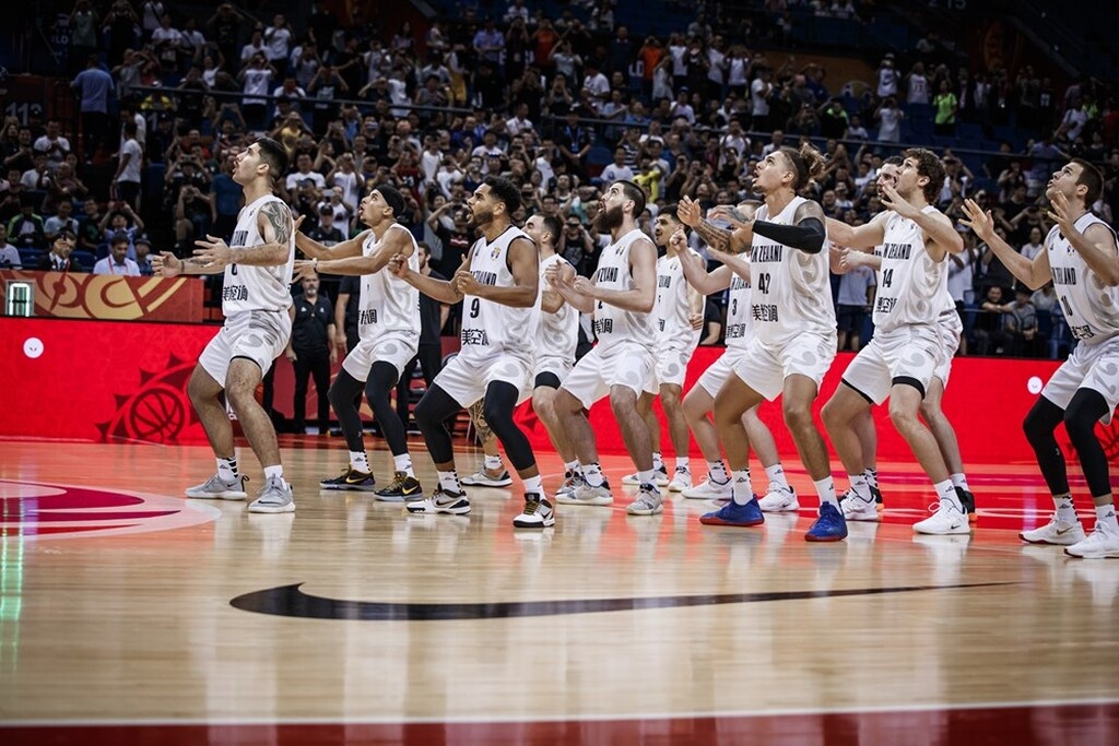 Νέα Ζηλανδία-Βραζιλία 94-102: Σκορ και... σάμπα από τους Βραζιλιάνους (photos)